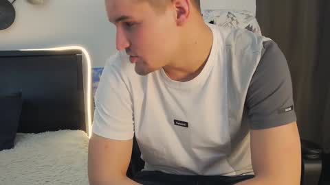 ask me online show from 01.05.25