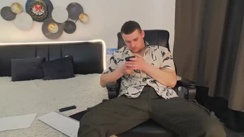 ask me online show from 01.06.25