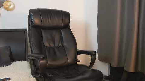 ask me online show from 02.03.25