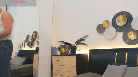 ask me online show from 03.08.25