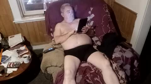 Snapshot of timamanda chatting on 11.17.25 Tim Amanda online show from 11.17.25