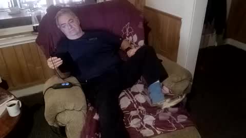 Snapshot of timamanda chatting on 12.19.25 Tim Amanda online show from 12.19.25