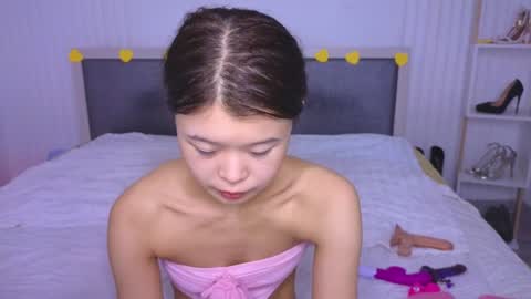 tina__kim online show from 02.07.25