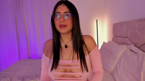 tina_olsen07 online show from 04.12.26