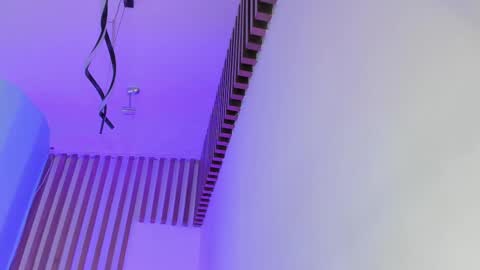 Tina  online show from 09.17.25