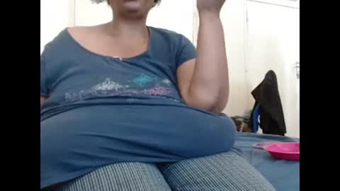 tinagiant online show from 01.28.25