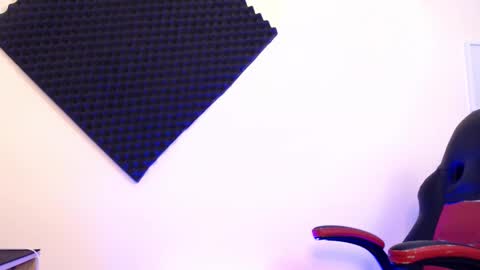 Snapshot of tinamml chatting on 11.06.25 Tinammml online show from 11.06.25