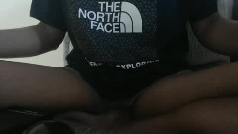 Snapshot of tinaxxxpetite chatting on 11.09.25 Tina online show from 11.09.25