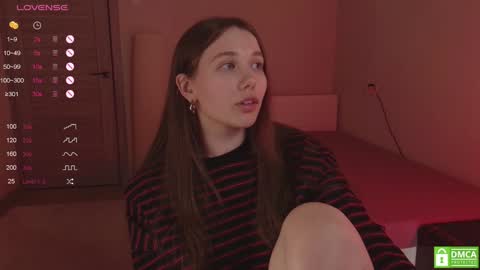 Polly online show from 01.05.25