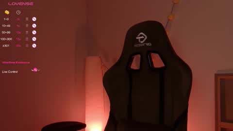 Polly online show from 09.24.25