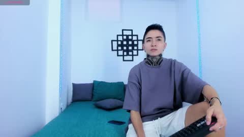 TINNY AND CANDY online show from 09.13.25