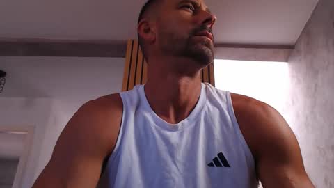 tinoclandestino online show from 10.05.25