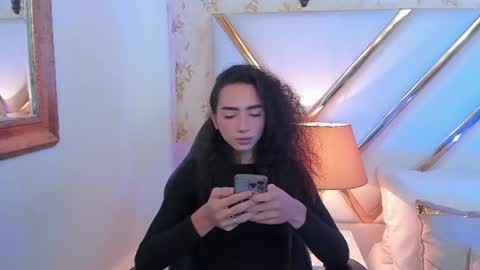 Thomm  Independent Model online show from 07.26.26