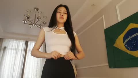 Snapshot of tinykawaii chatting on 06.18.26 Tina extra tips in PVT online show from 06.18.26