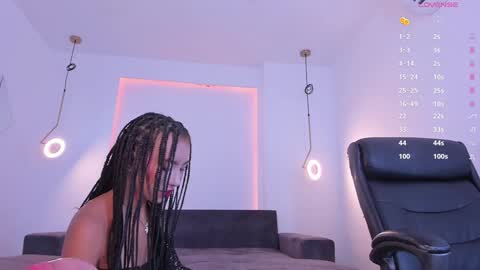 Luna  online show from 01.17.25