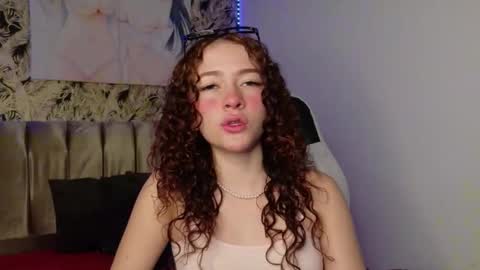 Snapshot of tinysophi chatting on 01.13.26 tinysophi online show from 01.13.26