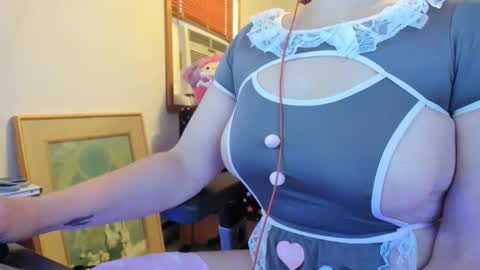 tinytina0069 online show from 11.25.25
