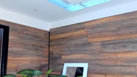 Instagram  tinyw0nder online show from 04.27.26