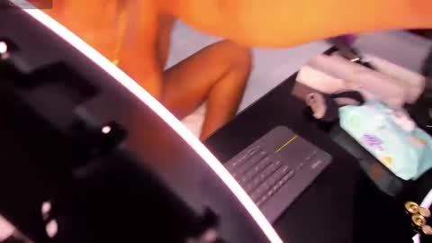 Tisha online show from 02.02.25