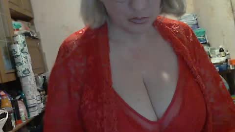 tittylina online show from 10.14.25