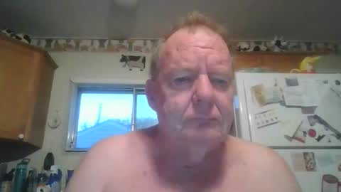 Snapshot of tiusflow chatting on 11.01.25 tiusflow online show from 11.01.25