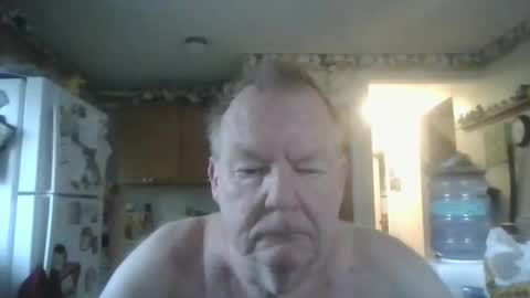 Snapshot of tiusflow chatting on 11.03.25 tiusflow online show from 11.03.25