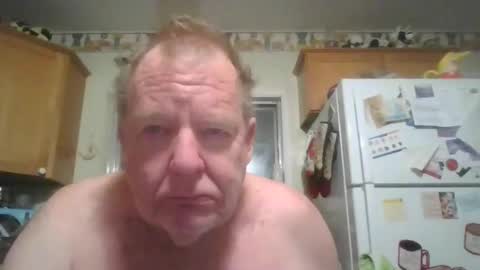 Snapshot of tiusflow chatting on 11.29.25 tiusflow online show from 11.29.25