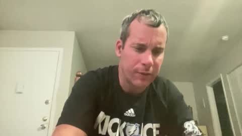 tleigh24 online show from 12.14.25