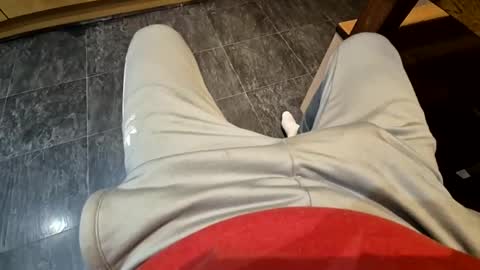 Snapshot of toadinhole chatting on 12.23.24 Toady online show from 12.23.24