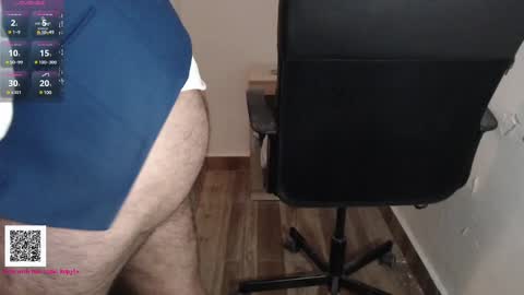 Snapshot of toaster1993 chatting on 12.02.24 Leonel online show from 12.02.24