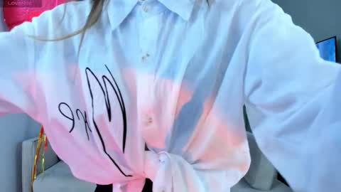 Snapshot of tobimediate chatting on 02.10.26 Jane online show from 02.10.26