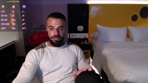 Snapshot of todd_dantes chatting on 02.23.25 Todd online show from 02.23.25