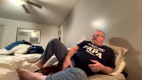 Snapshot of toddbator chatting on 02.02.26 Todd Bator online show from 02.02.26