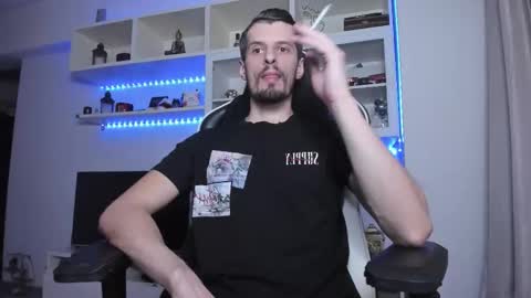 Snapshot of toddclaytonn chatting on 10.25.25 Todd online show from 10.25.25