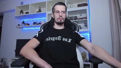 Snapshot of toddclaytonn chatting on 10.26.25 Todd online show from 10.26.25