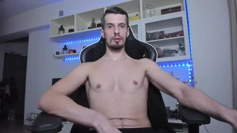 Snapshot of toddclaytonn chatting on 11.26.25 Todd online show from 11.26.25