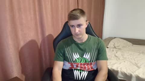 todhorny987 online show from 03.05.25