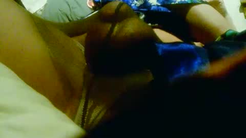 Love2sucNylonToes online show from 03.21.26