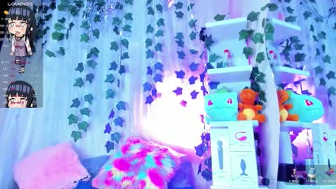 Snapshot of tokito_mitsuri chatting on 12.15.25 tokito mitsuri online show from 12.15.25