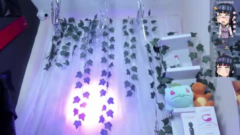 Snapshot of tokito_mitsuri chatting on 12.18.25 tokito mitsuri online show from 12.18.25