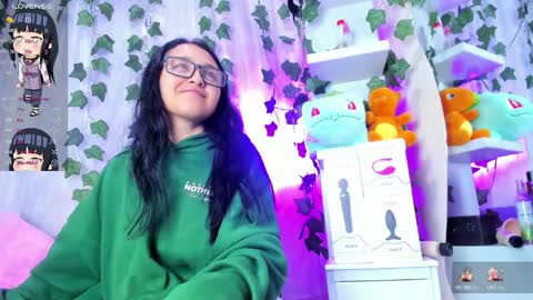 Snapshot of tokito_mitsuri chatting on 12.20.25 tokito mitsuri online show from 12.20.25