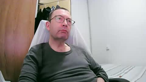 tolon408472 online show from 02.01.25