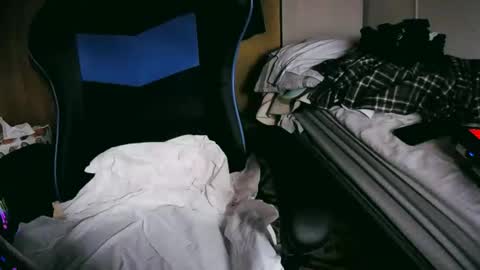 tolon408472 online show from 02.15.25