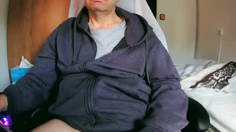 tolon408472 online show from 03.12.25