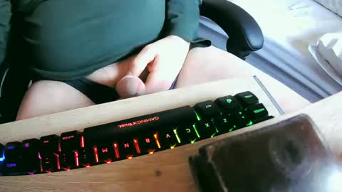 Snapshot of toloneo1 chatting on 02.24.25 toloneo1 online show from 02.24.25