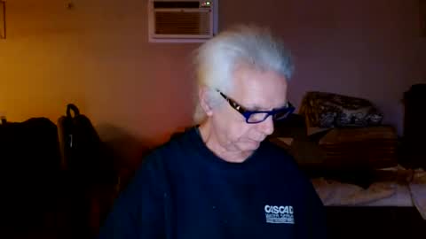 tom112292014 online show from 01.05.25