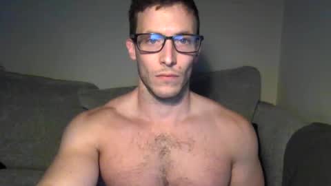 Snapshot of tom90ukx chatting on 01.31.25 tom90ukx online show from 01.31.25
