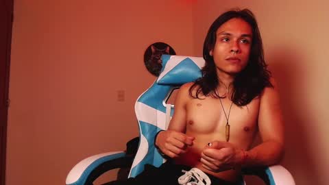 tom online show from 10.19.25