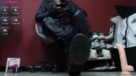 Tom online show from 12.05.24