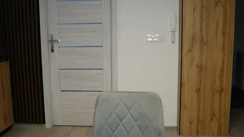 Tom online show from 09.17.25